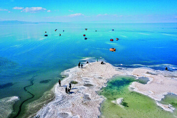 Lake Urmia welcomes visitors on Nature’s Day