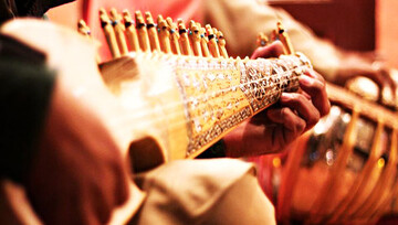 UNESCO resubmitted dossiers for Persian feast, string instrument