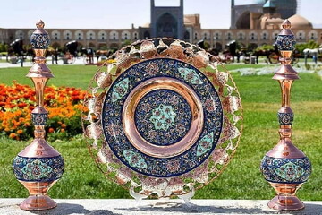 Isfahan handicraft sales fetch 80,000 during Noruz holidays