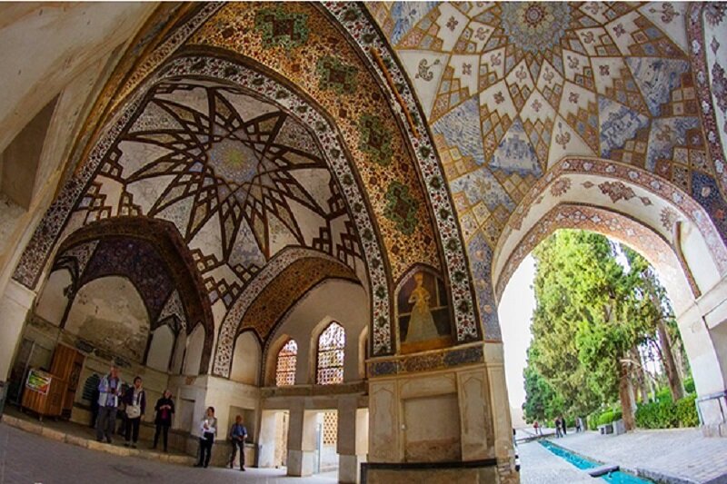 50,000 sightseers visit UNESCO-designated garden in two days