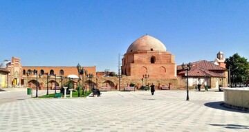 Jameh Mosque of Urmia undergoes landscaping project