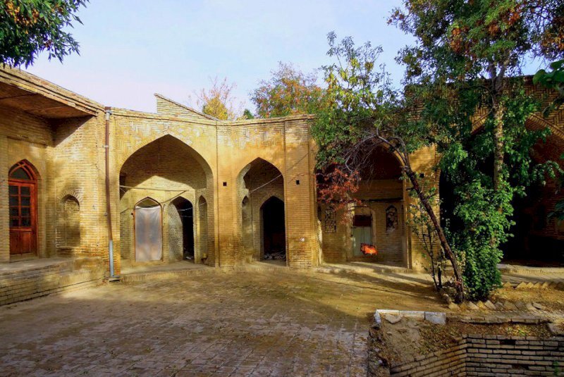 Hojatieh School