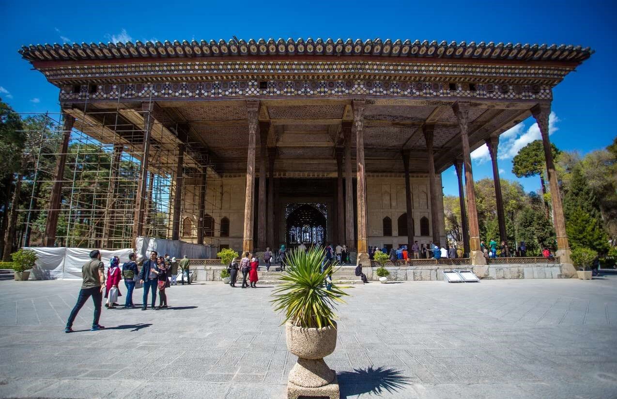 Chehel Sotoun palace