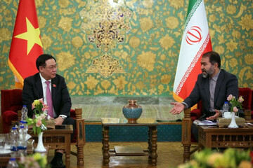 Vietnam’s National Assembly president visits Isfahan
