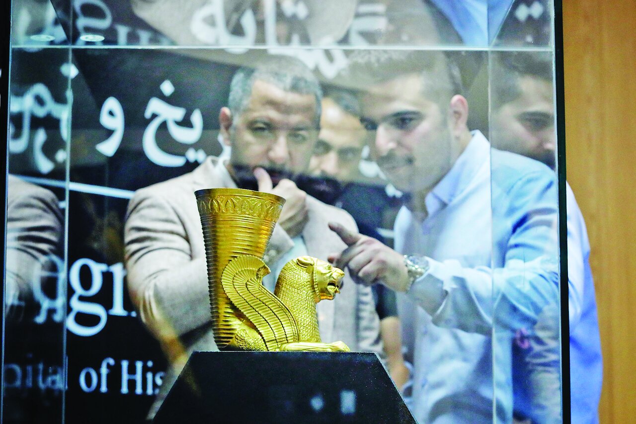 Ecbatana hosting exhibit of exquisite relics excavated from ancient city