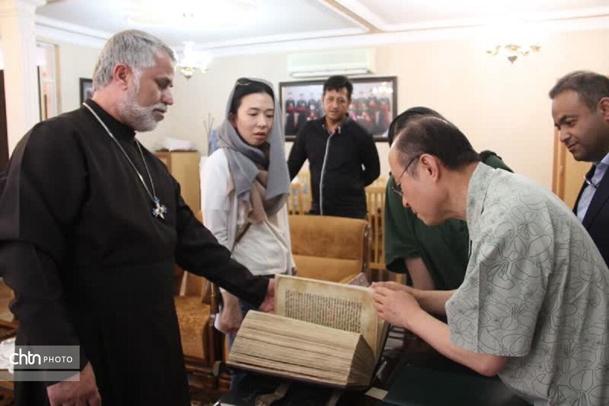 Seoul’s envoy tours attractions in northwest Iran