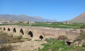 19th-century arch bridge undergoes urgent restoratio