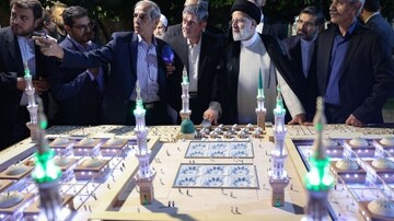 Iranian president sees handicraft fair in visit to Fars province
