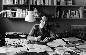 Italian writer Italo Calvino