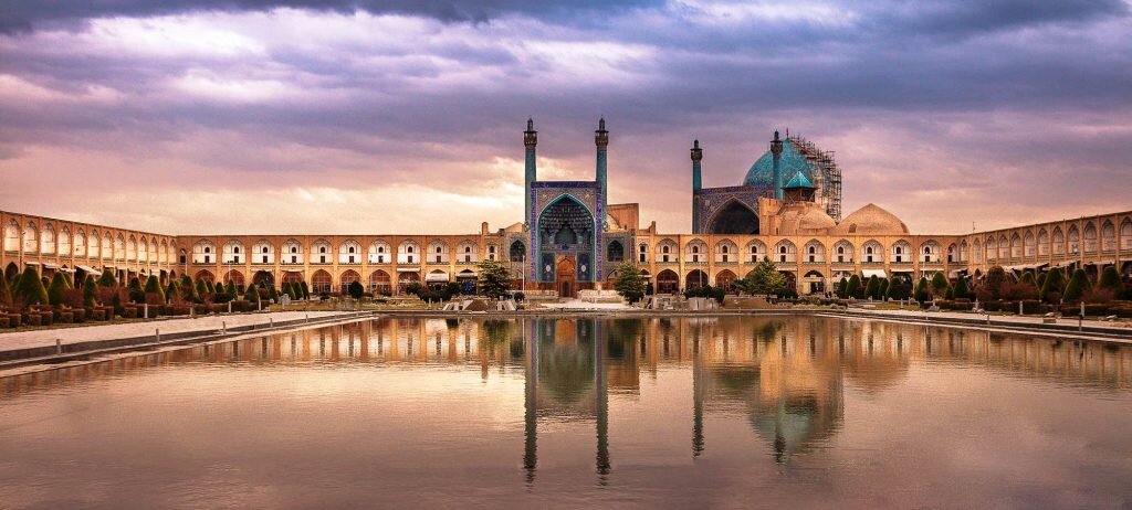 A tough race to save Isfahan's cultural treasures from landslide