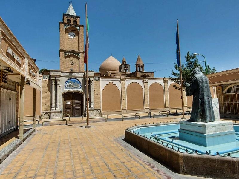 400-year-old Jolfa Square to undergo restoration