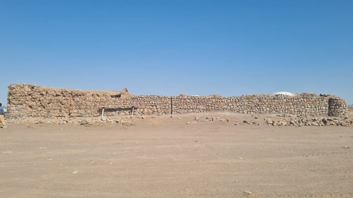 Safavid-era caravanserai