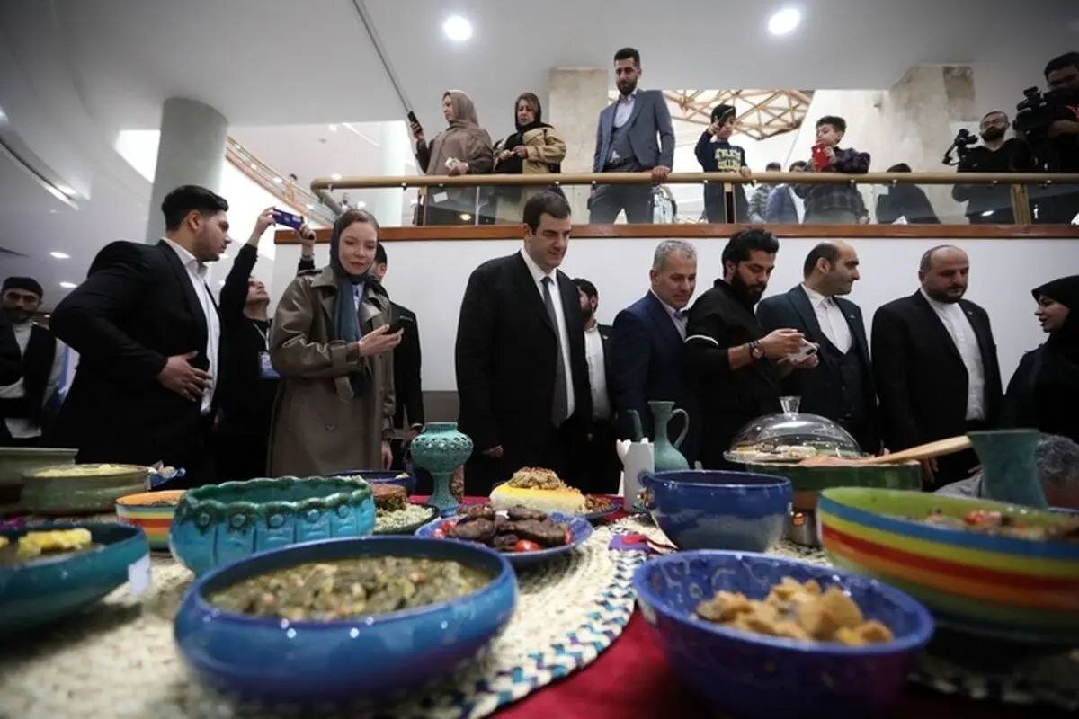 Over 200 local dishes offered at festival in northern Iran