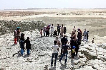 Mud Volcano: a rare geological phenomenon attracts travelers in southeast Iran