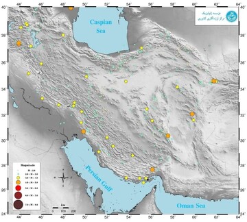 Iran shakes with 425 earthquakes in a month