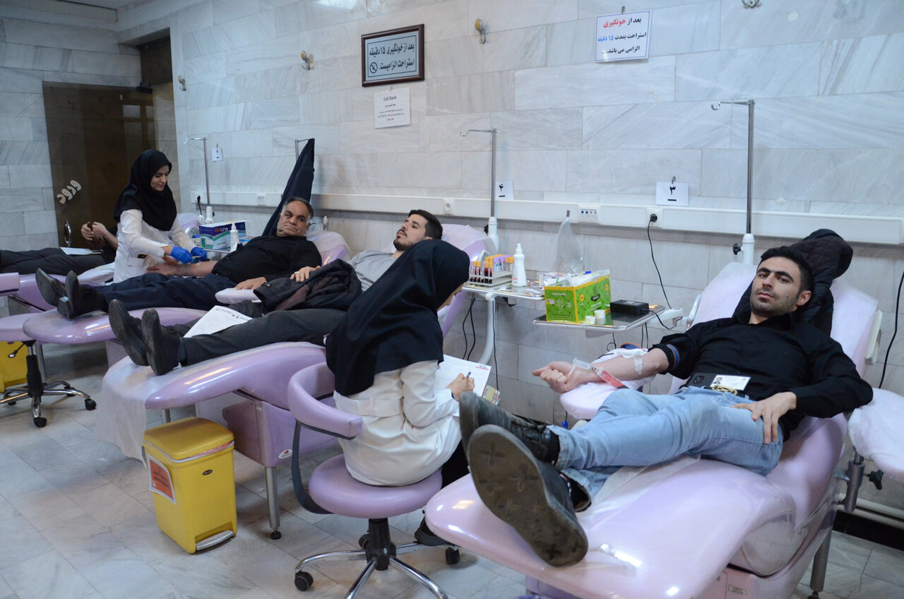 Blood donation on Qadr night