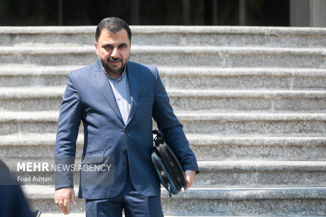 Issa Zarepour