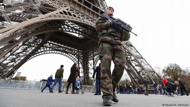 paris