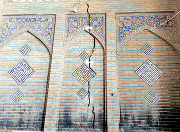 Cracks widening, collapse looming: Isfahan’s treasures at risk