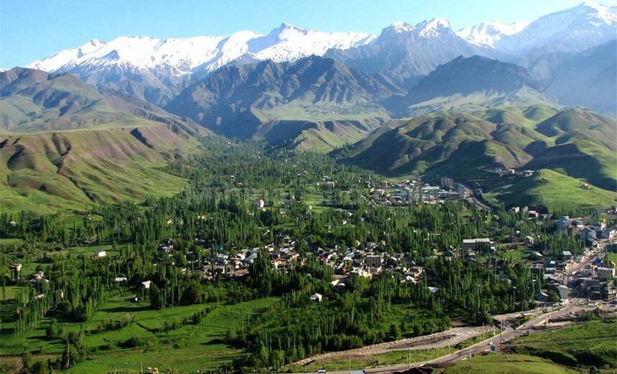 6 must-visit villages near Tehran during spring season