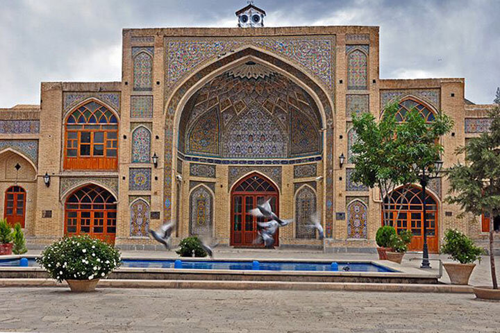 Emad ud-Duleh Mosque: a testament to cultural exchange and spiritual significance