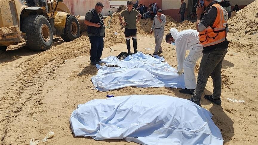Gaza graves