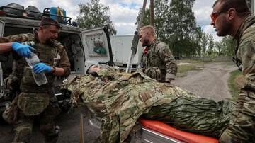 Russian troops enter border town near Kharkiv