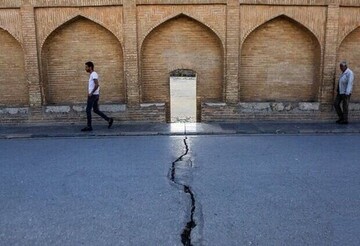 Zayandehrud mismanagement threatens Isfahan’s heritage, researcher warns