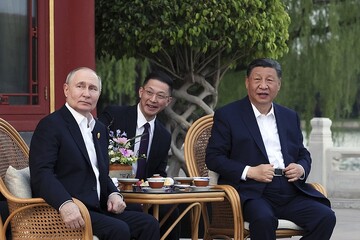 Russia's Putin and China's Xi hold summit