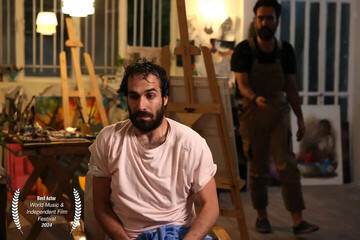 Iranian actor Milad Shajareh wins at American festival