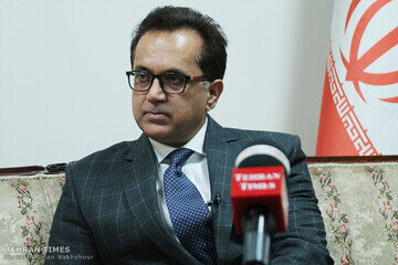 Pakistani Ambassador mourns tragic loss of president, FM