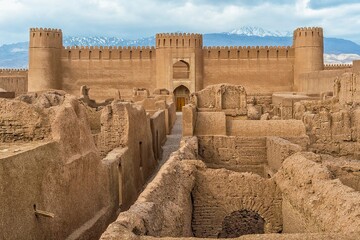 New restoration phase breathes life into Rayen citadel