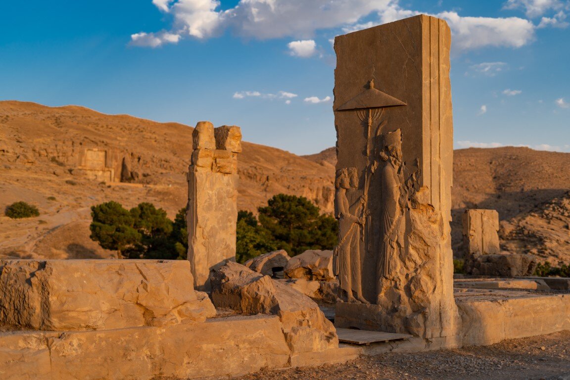 Tourists get to know Persepolis through a digital voyage