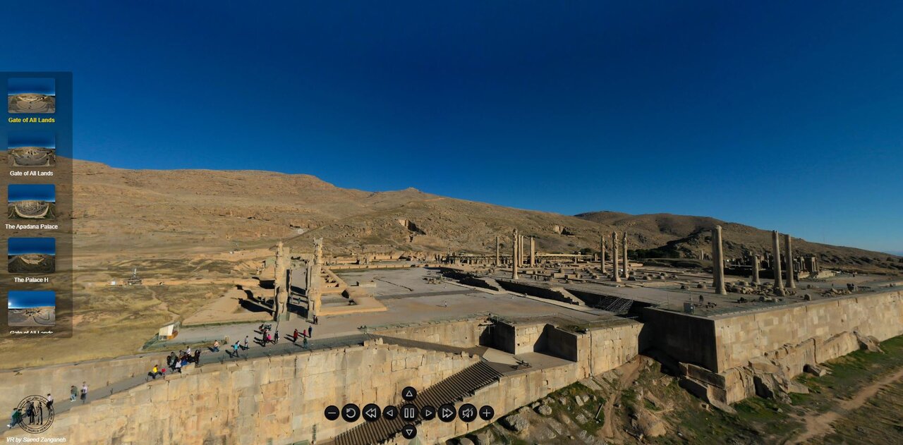 Tourists get to know Persepolis through a digital voyage