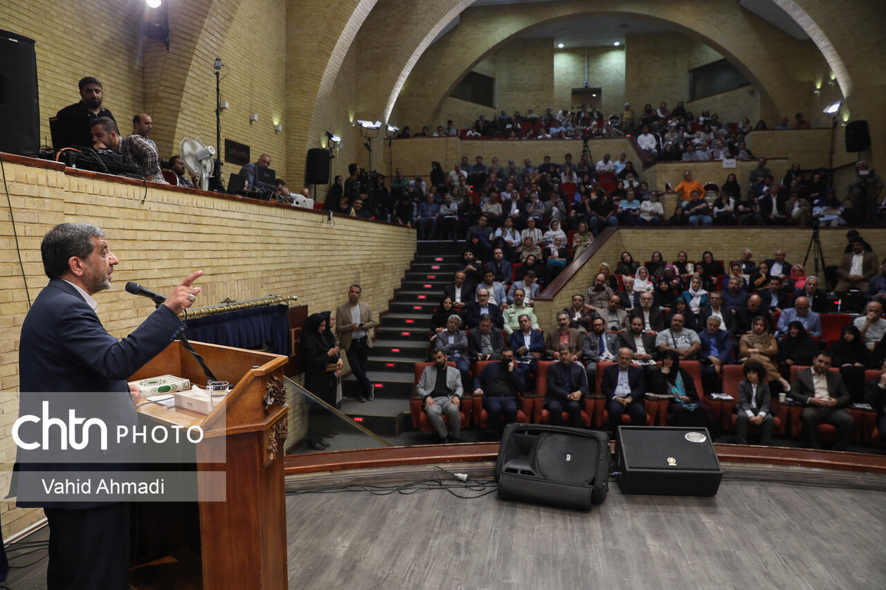 Iranian tourism minister Ezzatollah Zarghami addresses a conference held in the ministry’s headquarters to celebrate World Handicrafts Day, June 8, 2024.