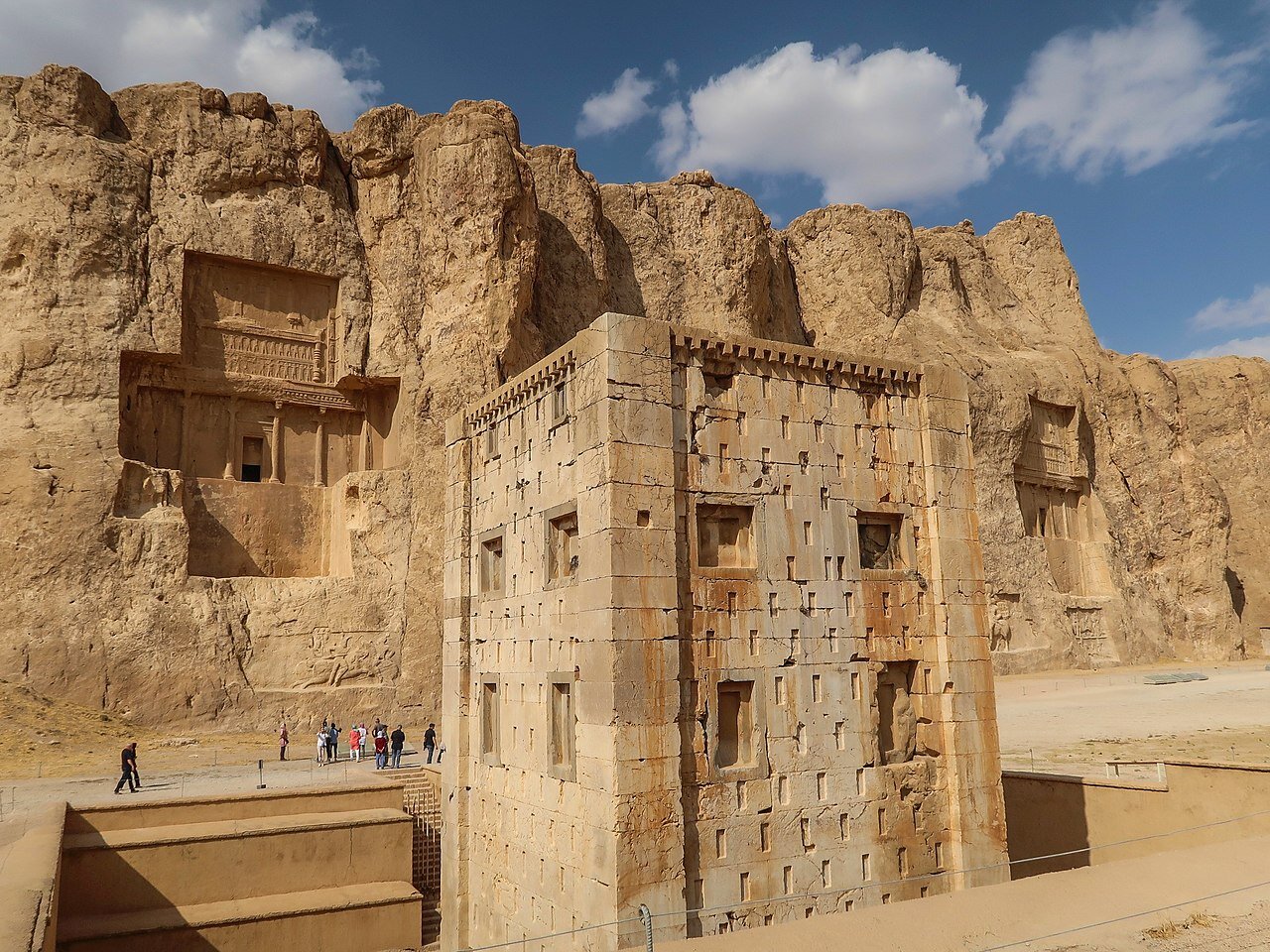 Urgent need for attention: land subsidence threatens Naqsh-e Rustam