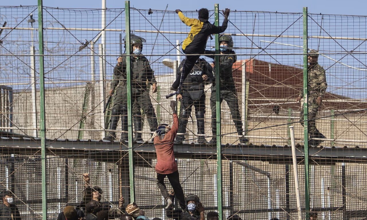 Migrants