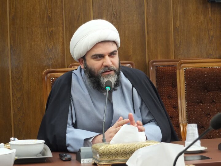 QOMI ZARIF