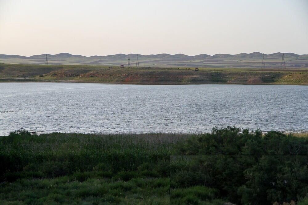 Heavy rainfalls revive dried lake in northeast