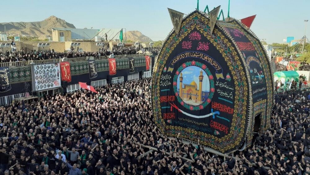 Echoes of Karbala: Glimpses of Muharram mourning rituals