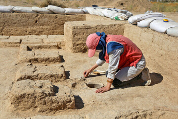 Excavations resume at ancient Viranshahr