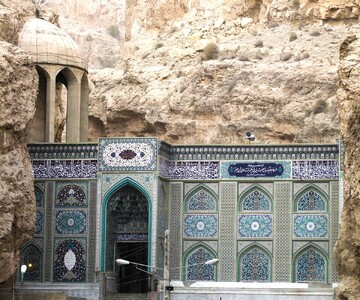 Discover spiritual serenity of Bibi Hakimeh mausoleum