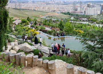 Tehran to develop tourist facilities in all its districts