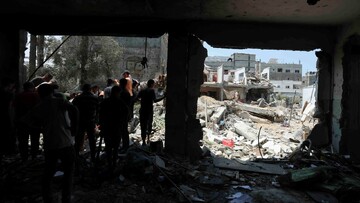 Israel strikes the Khadija girls' school in Deir al Balah