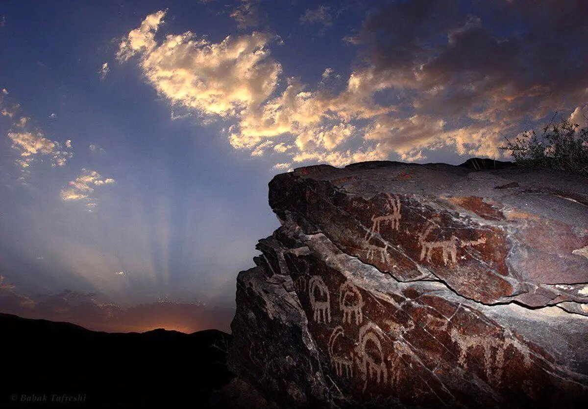 Teymareh petroglyphs, world’s ‘largest’ collection of rock art, at risk of disappearing