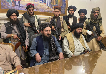 Taliban sweep into Kabul presidential palace in August 2021