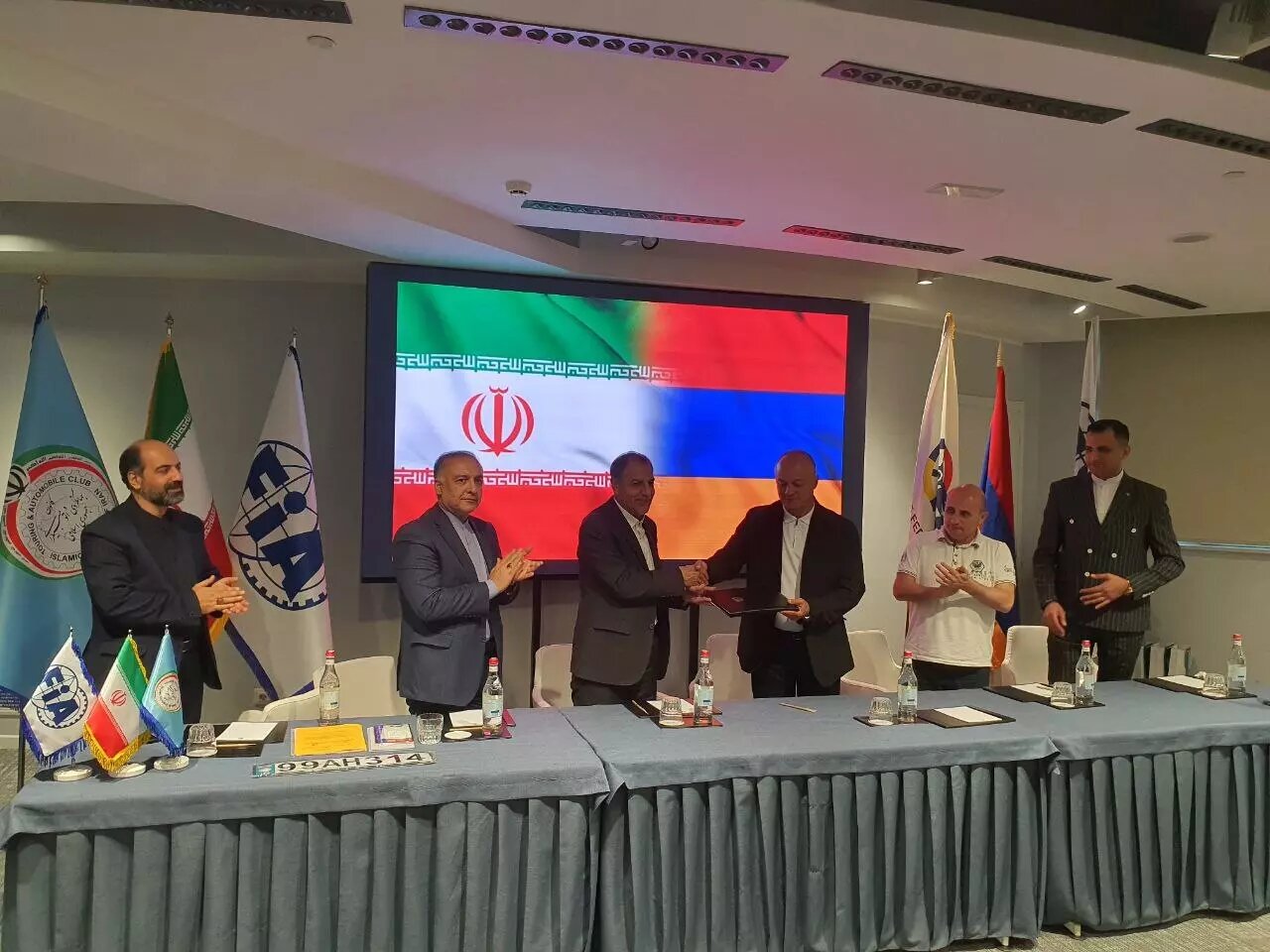 Tehran, Yerevan to facilitate cross-border vehicle travel