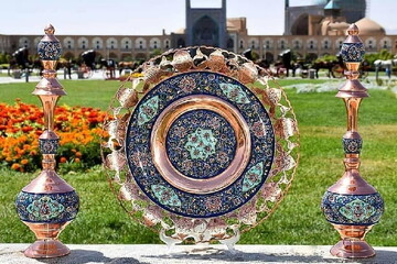 Iranian handicrafts make their mark on intl. markets