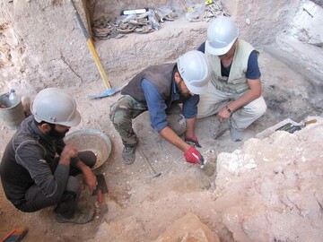 Archaeological survey sheds new light on historical cave​ in northern Iran