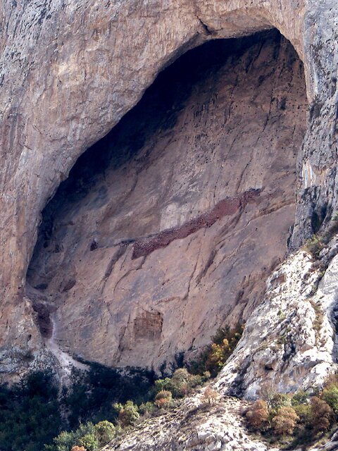 Archaeological survey sheds new light on historical cave​ in northern Iran